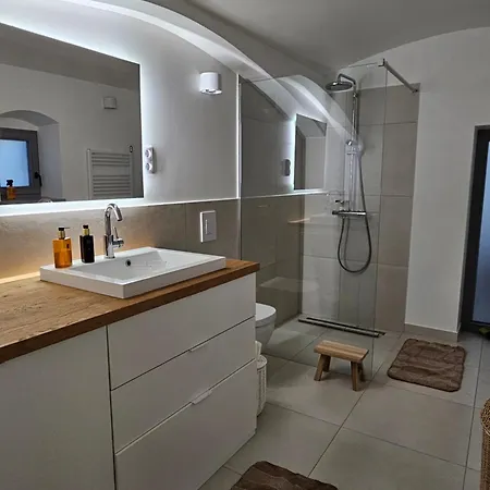 Hopoka Apartman