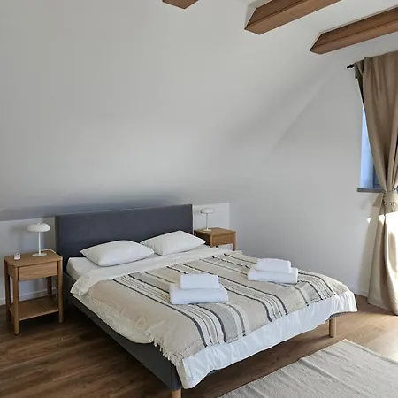 Hopoka Appartement Szentbekkalla