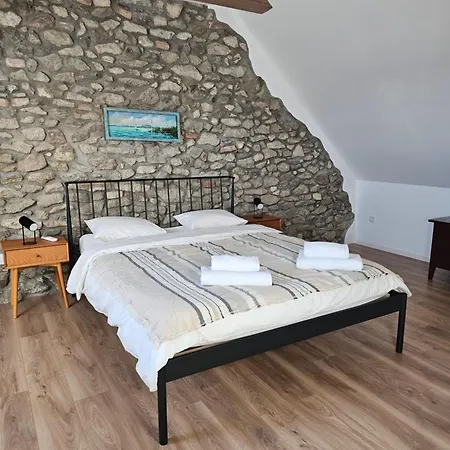 Appartement Hopoka *